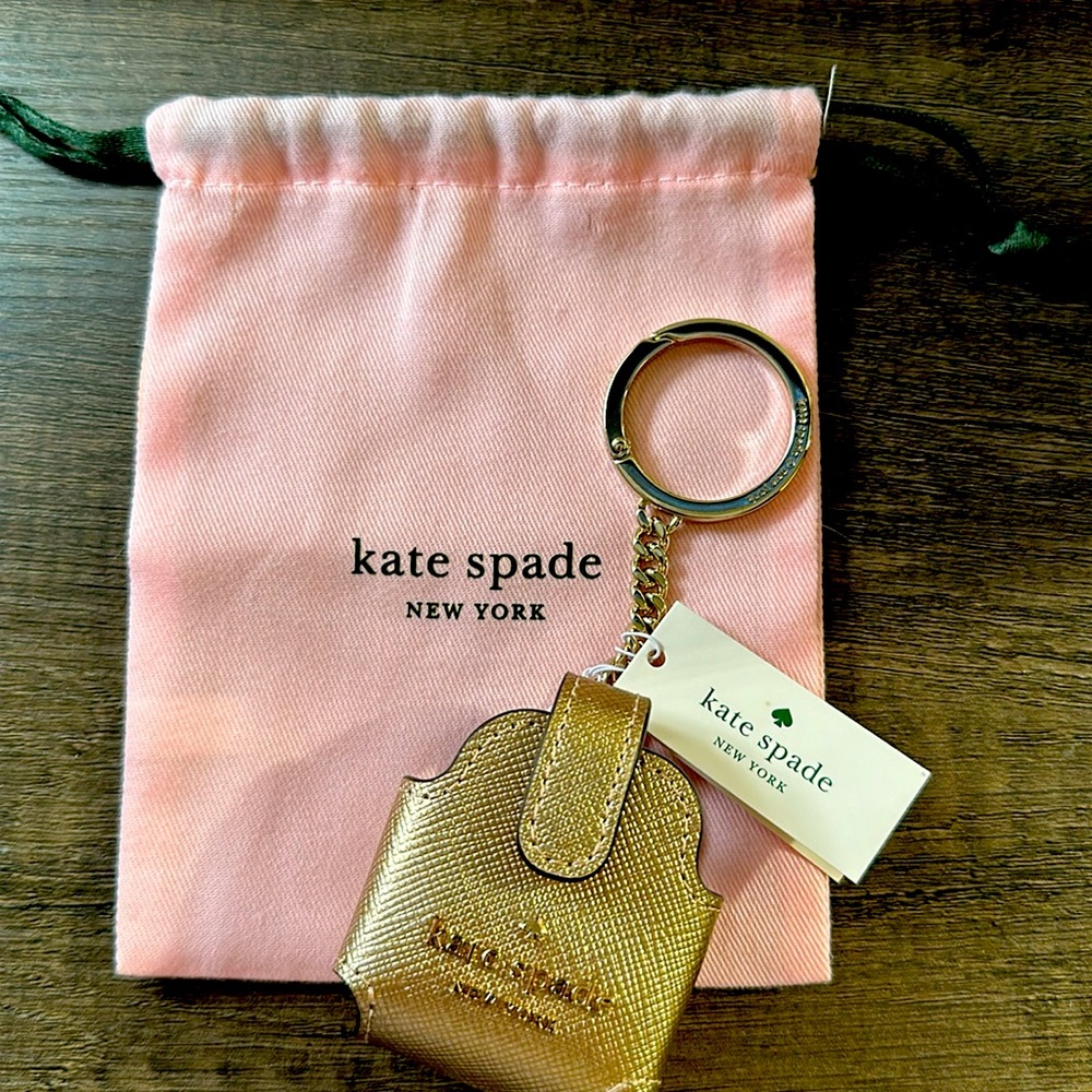 Kate Spade Metallic Saffia Leather AirPods Case - Picture 2 of 12